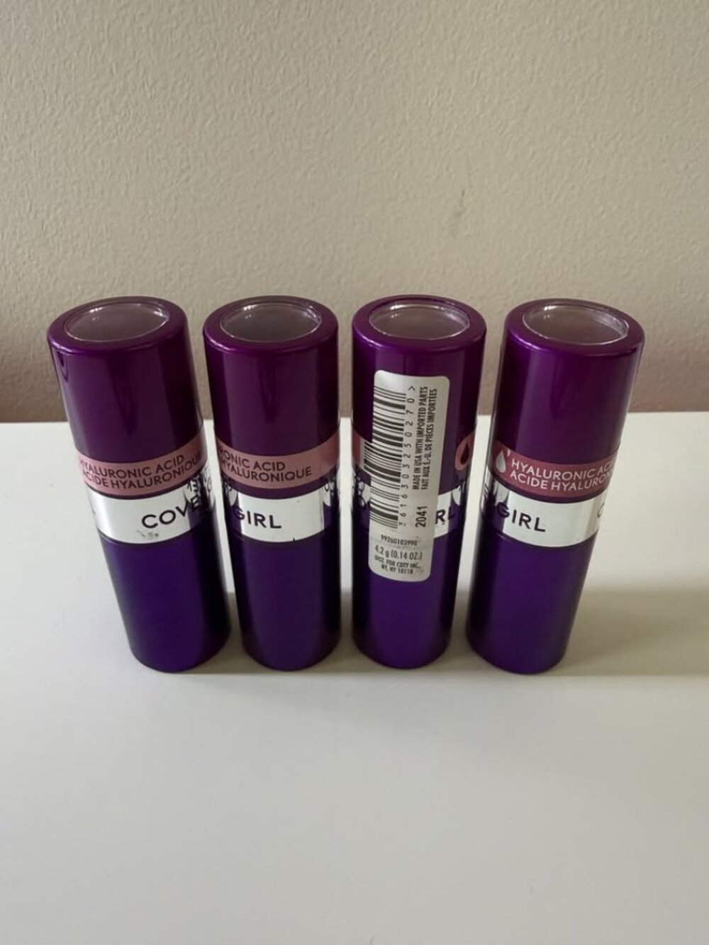 COVERGIRL Simply Ageless Moisture Renew Core Lipstick